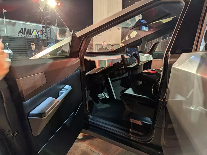 Tesla Cybertruck belseje